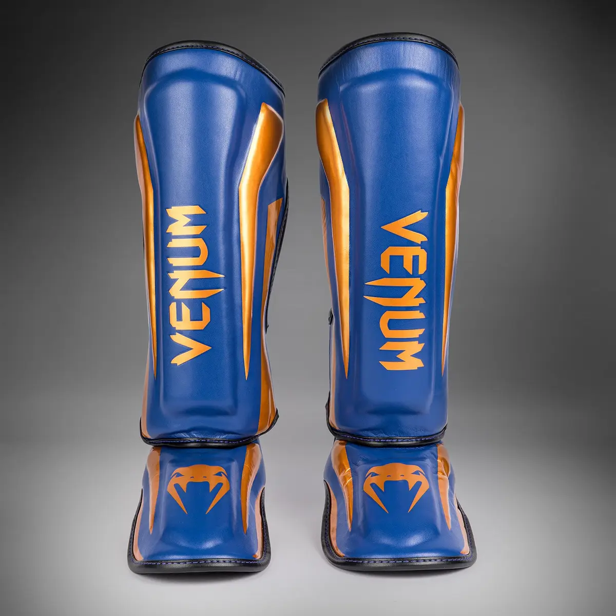 Venum Elite Shin Guards - Royal Blue - Special Edition преден изглед