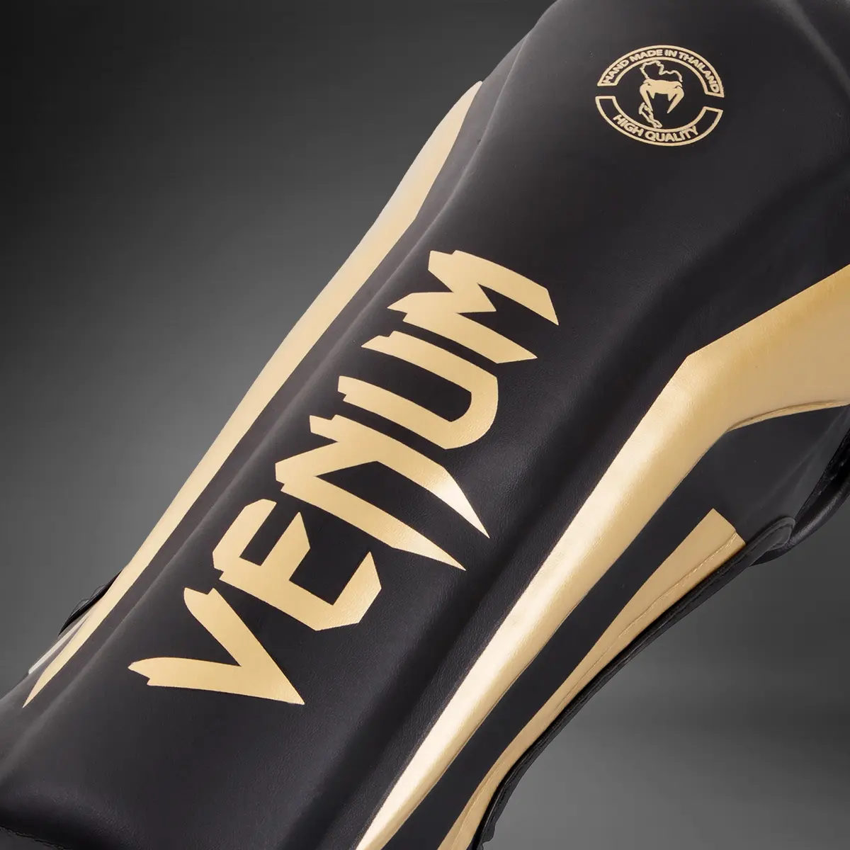 Venum Elite Standup Shin guards - Black/Gold лого detal
