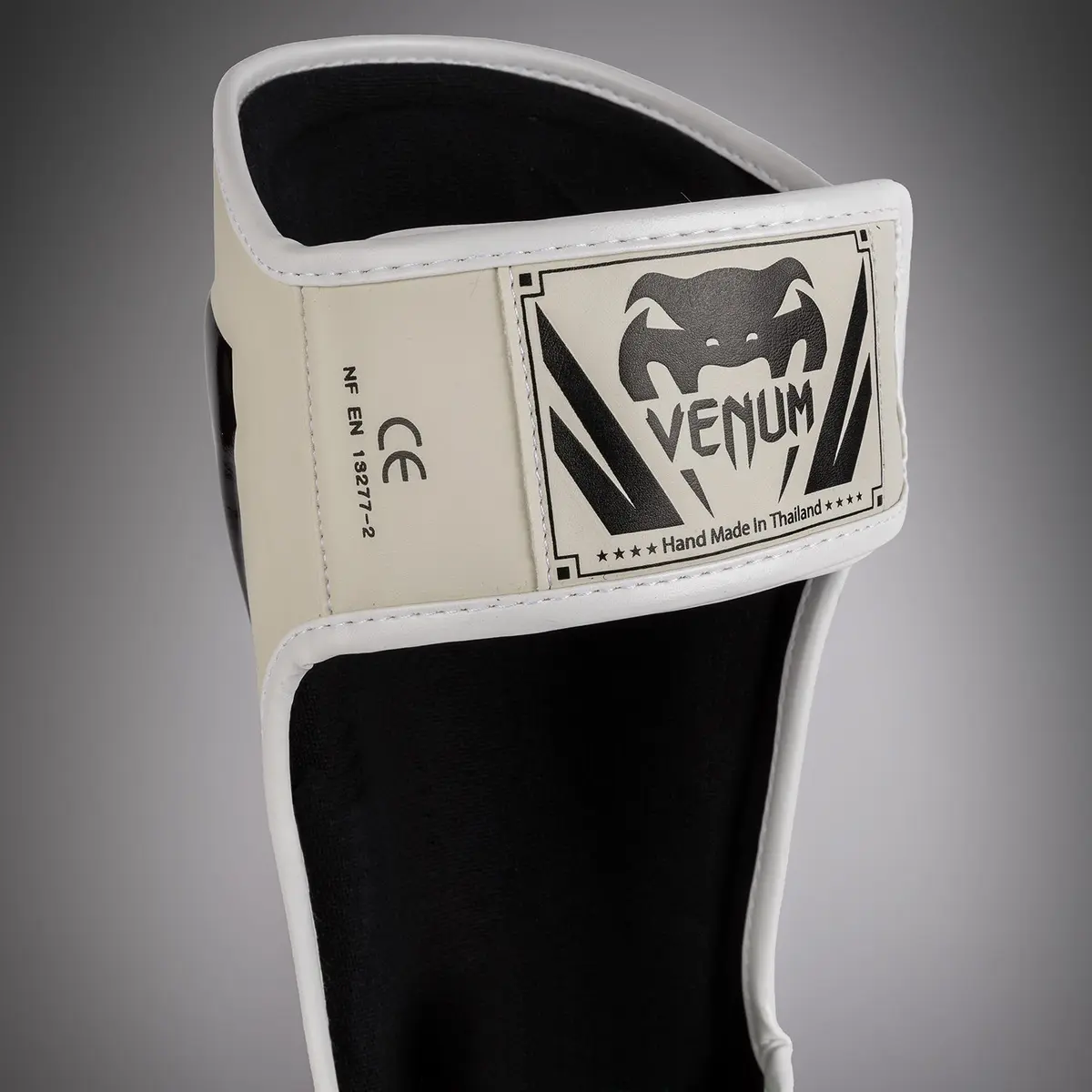 Venum Elite Standup Shinguards - White/Black, етикет CE