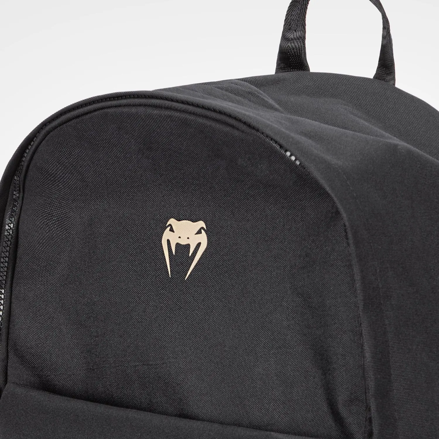 Venum Evo 2 Light Backpack (20-25L) - Black/Sand, детайл с лого