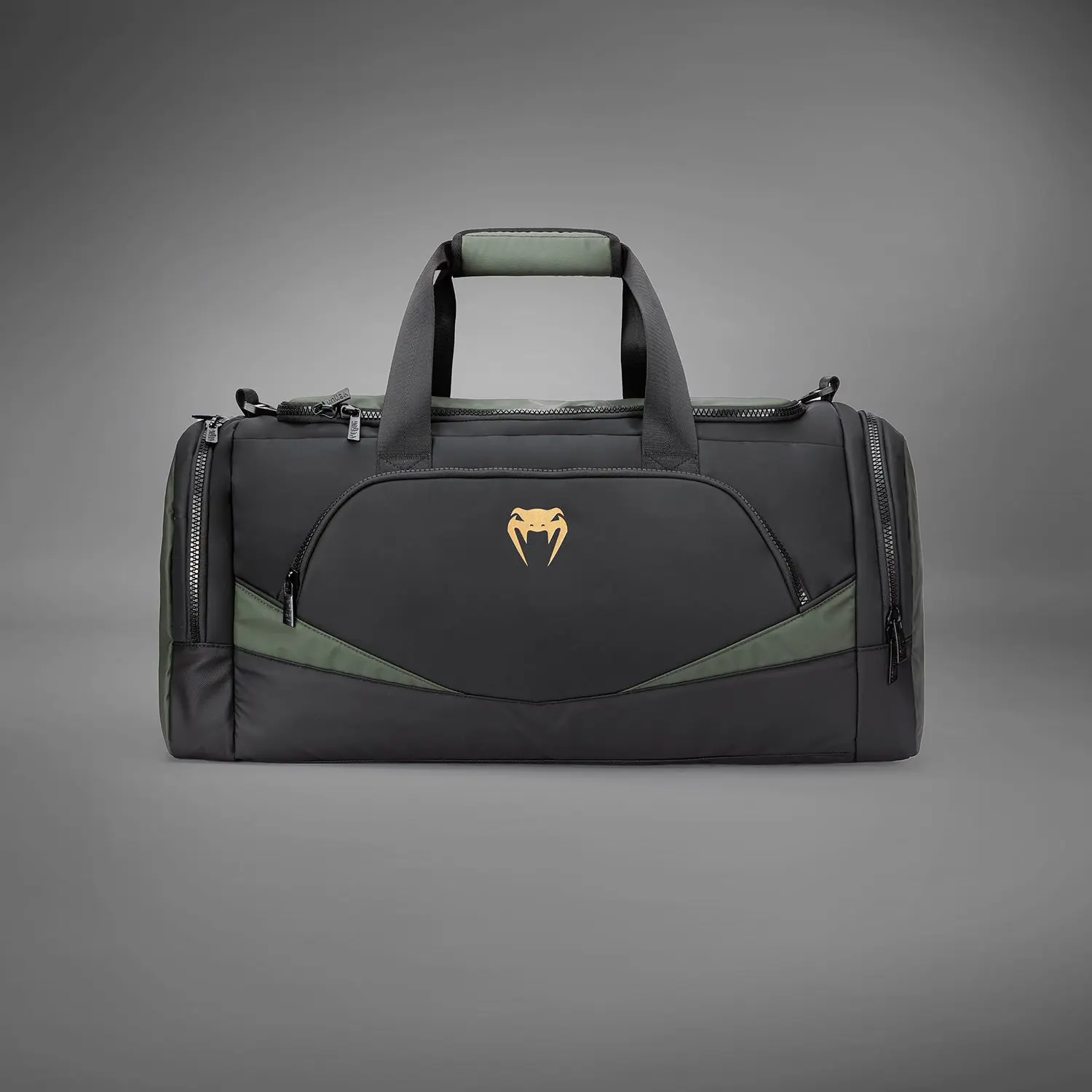 Venum Evo 2 Trainer Lite Duffle Bag (55-63L) - Black/Khaki с лого Venum отпред