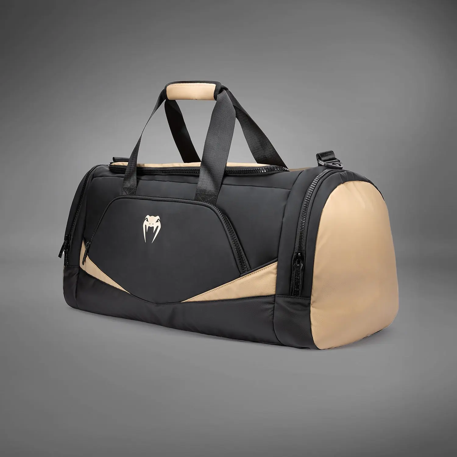Venum Evo 2 Trainer Lite Duffle Bag (55-63L) - Black/Sand, страничен изглед