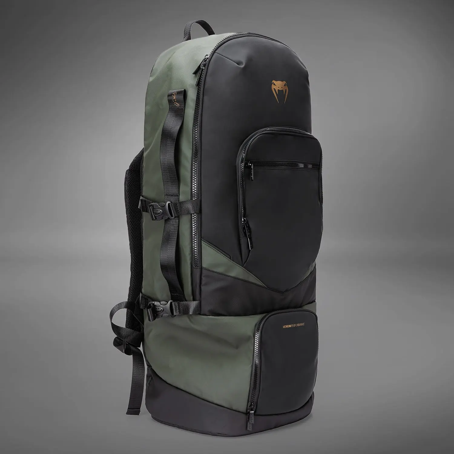 Venum Evo 2 Xtrem Backpack (50-63L) - Black/Khaki, страничен изглед