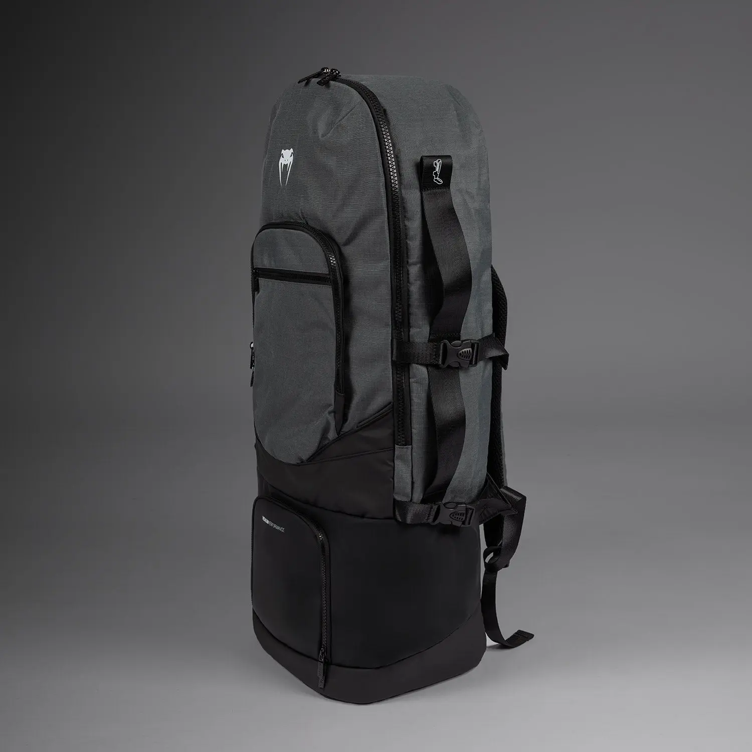 Venum Evo 2 Xtrem Backpack (50-63L) - Storm Grey, страничен изглед