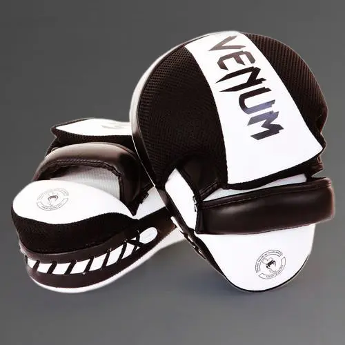 Venum Focus Mitts Cellular 2.0 - White/Black (Pair) с логото на Venum