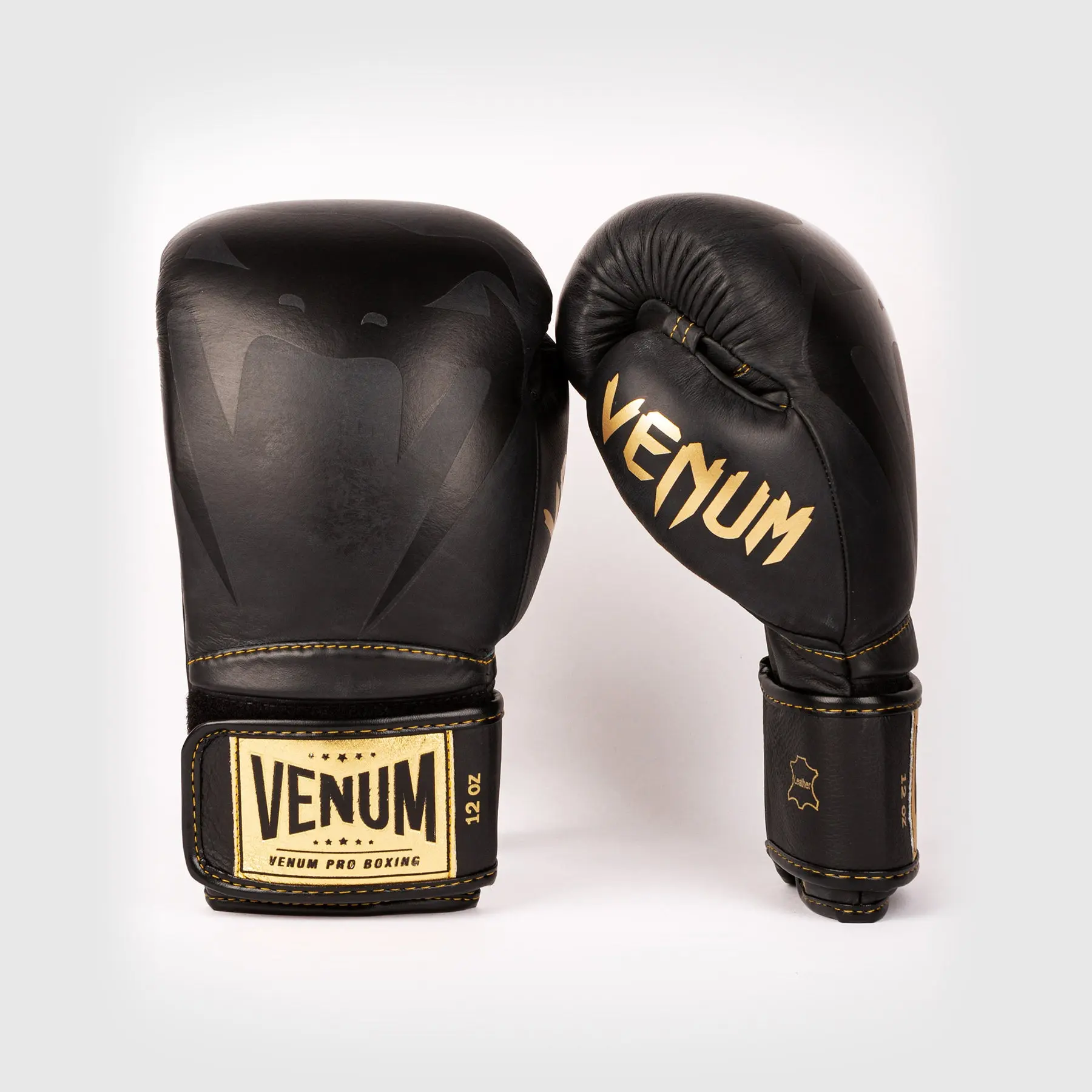 Venum Giant 2.0 Pro Boxing Gloves Velcro - Black/Black-Gold чифт