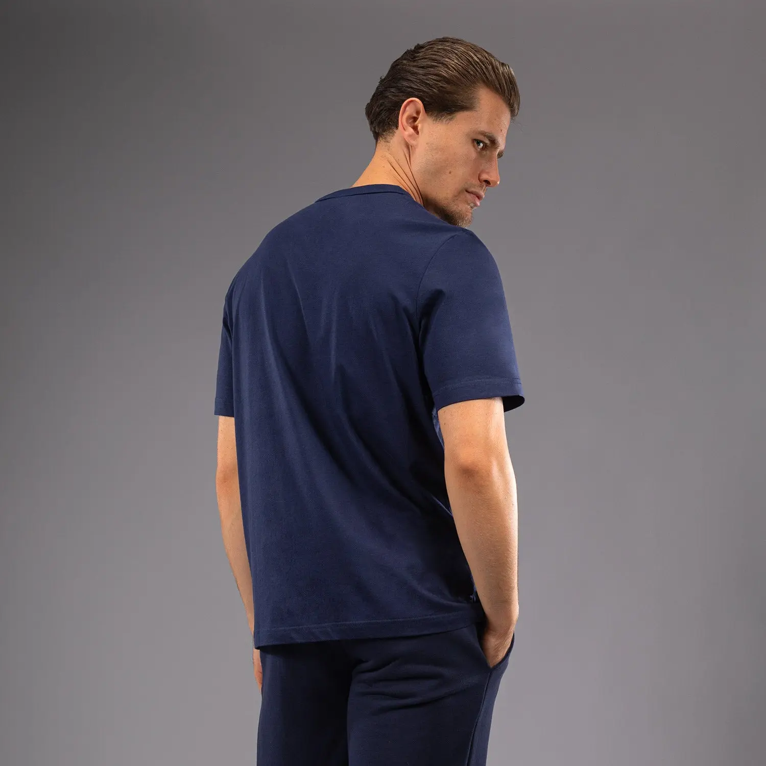 Тениска - Venum Giant Connect T-Shirt - Navy Blue, заден изглед