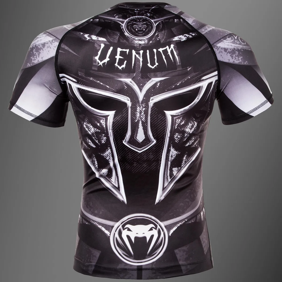 Логото Venum Gladiator върху материята