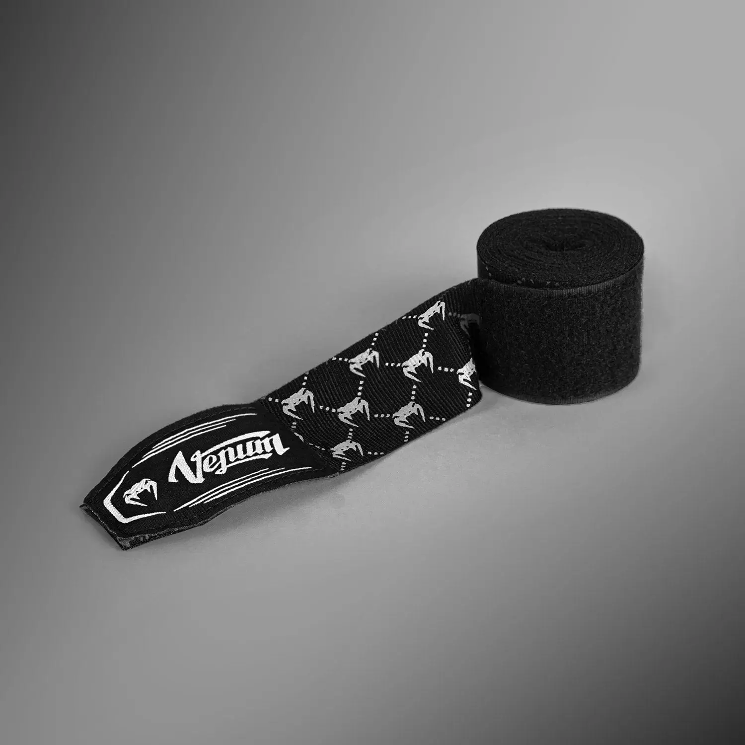 Бинтове - Venum Monogram Hand Wraps 4m - ICE, единичен бинт част назад