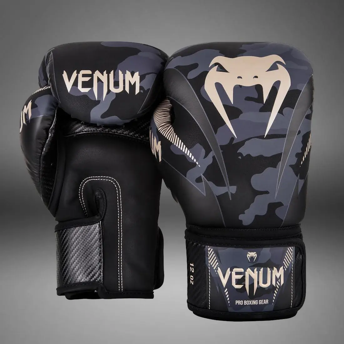 Venum Impact Boxing Gloves - Dark Camo/Sand преден изглед