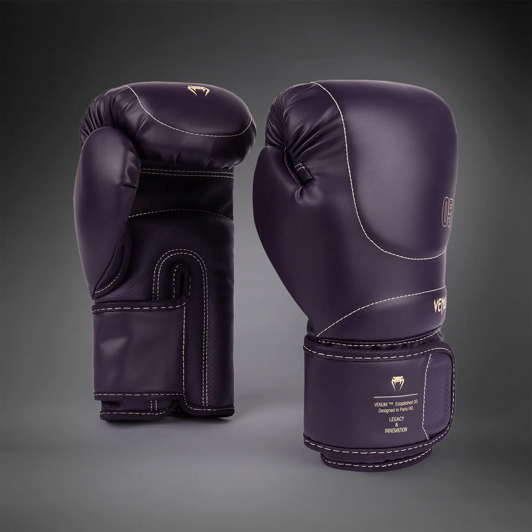 Venum Impact Evo Boxing Gloves - Deep Purple, преден изглед