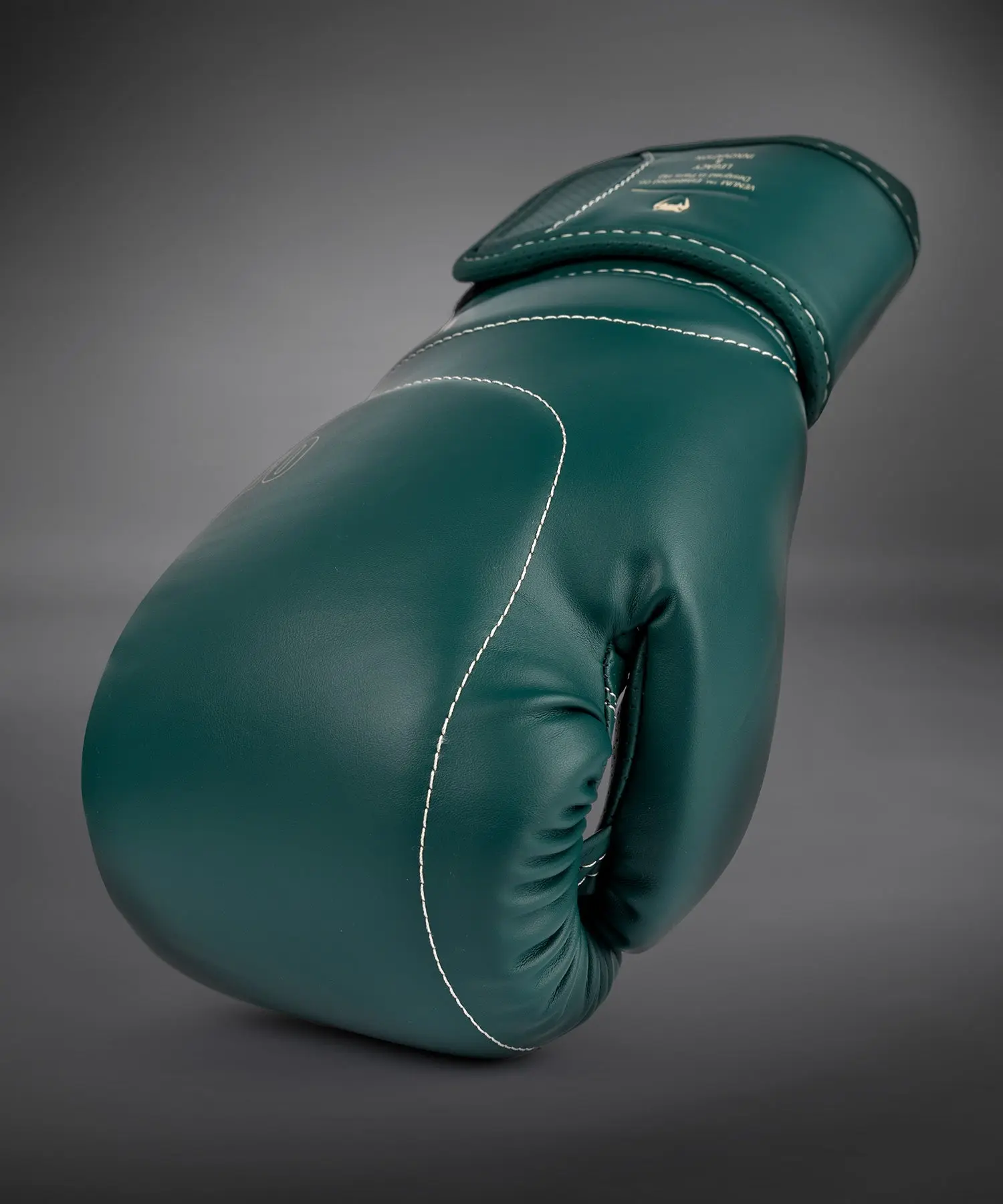 Venum Impact Evo Boxing Gloves - Emerald Green отблизо
