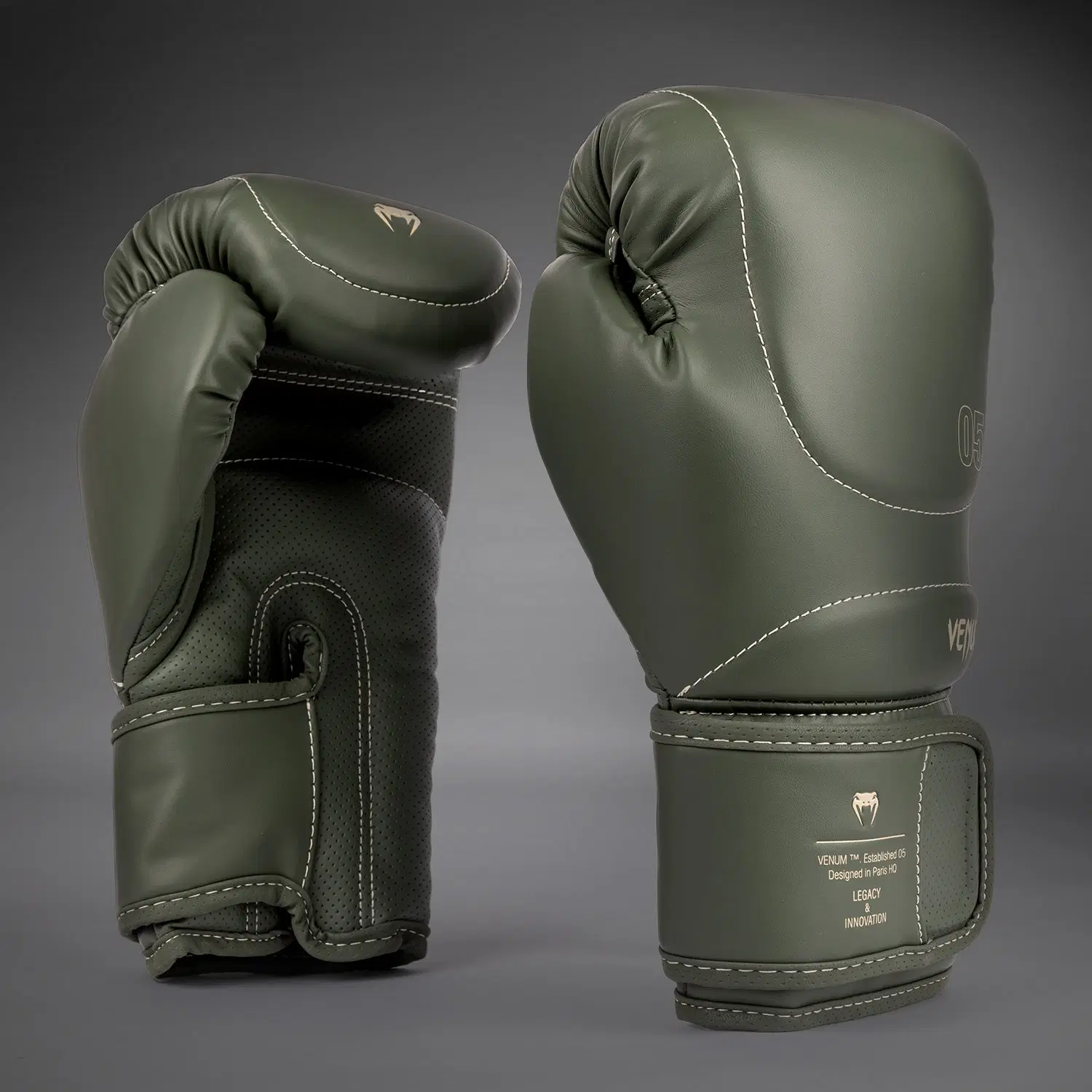 Venum Impact Evo Boxing Gloves - Military Green преден изглед