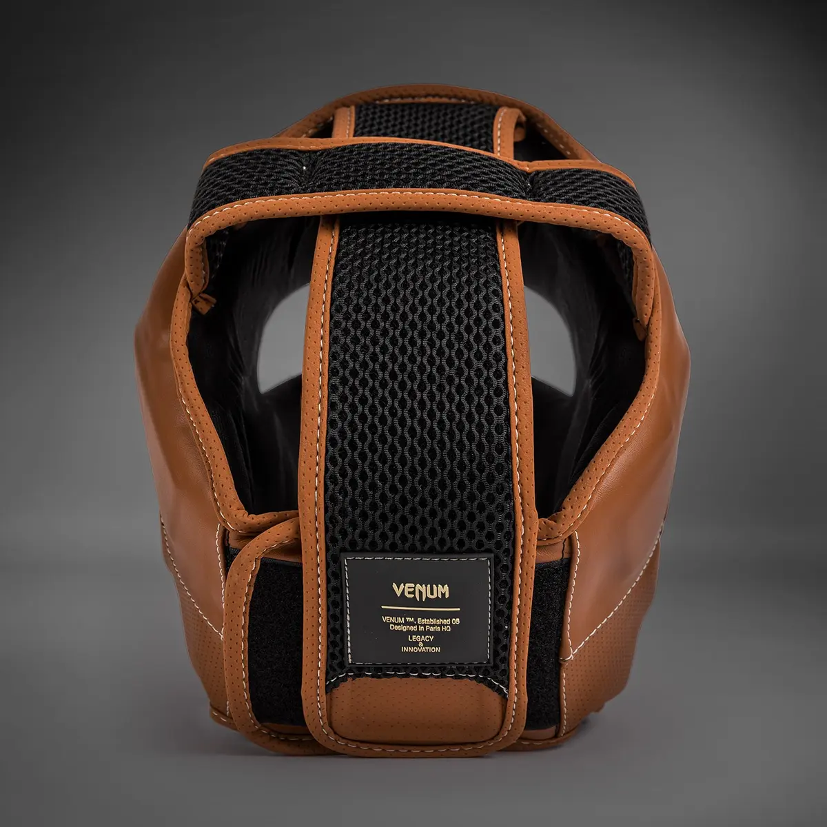Venum Impact Evo Headgear - Havana заден изглед с етикет