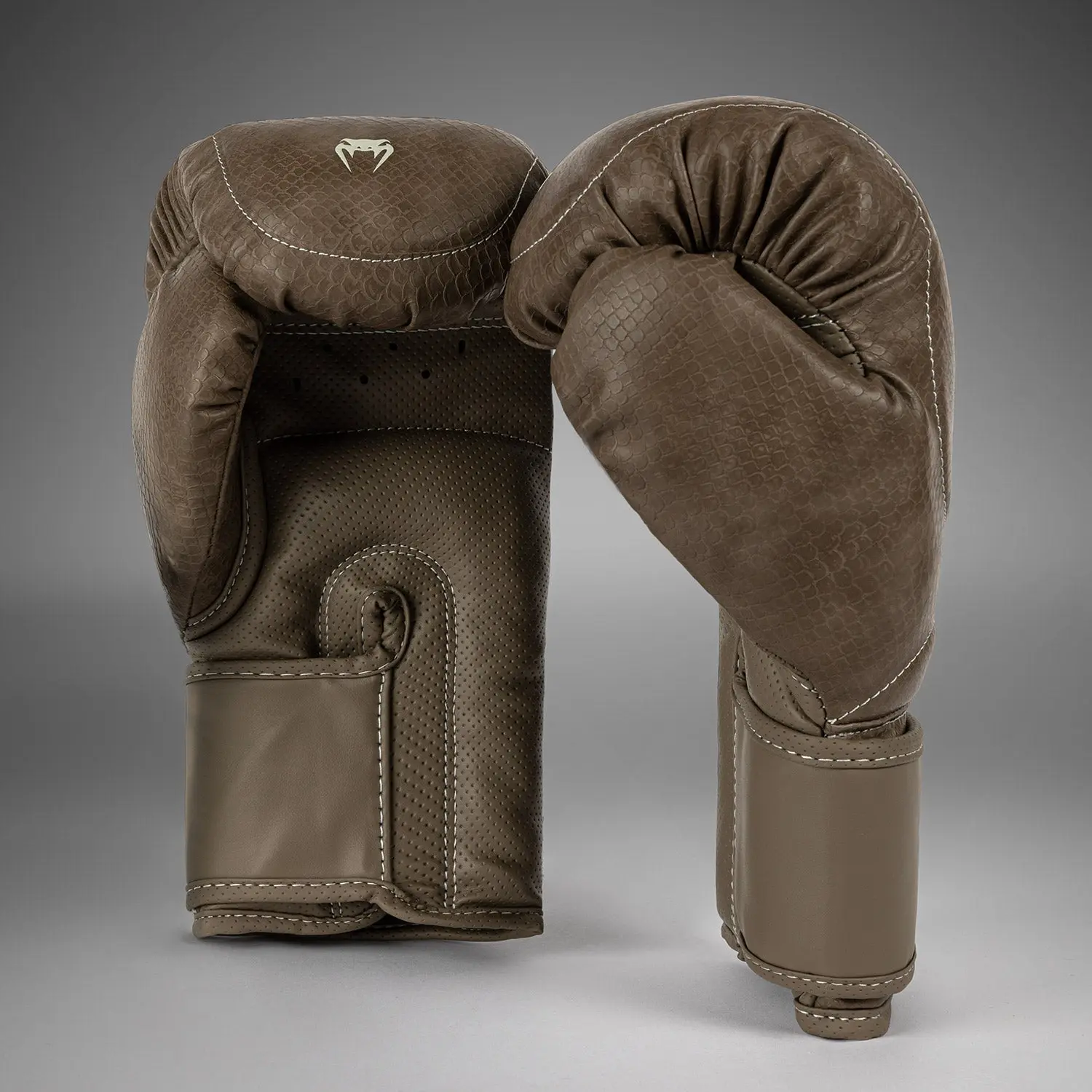 Venum Impact Evo Scales Boxing Gloves - Brown страничен изглед