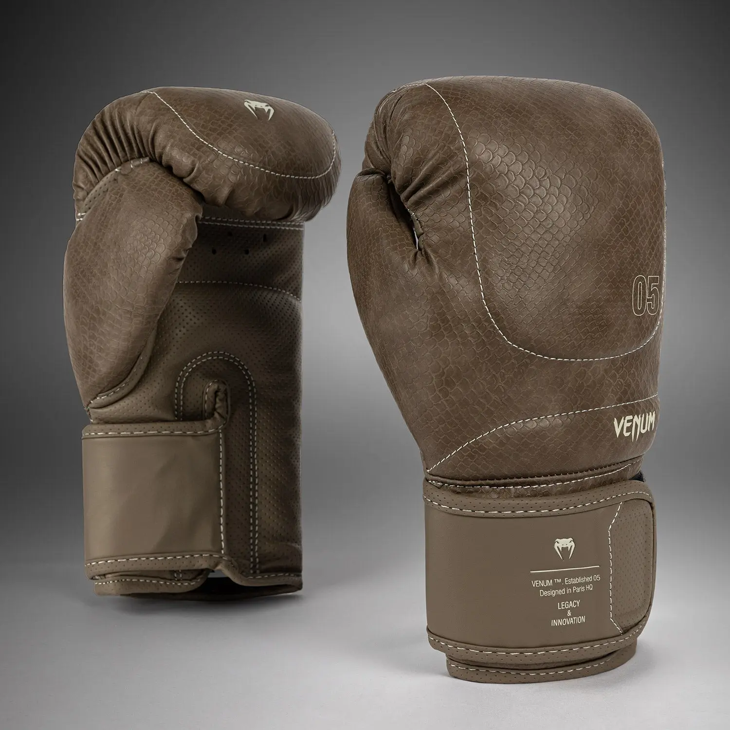 Venum Impact Evo Scales Boxing Gloves - Brown 3/4 изглед
