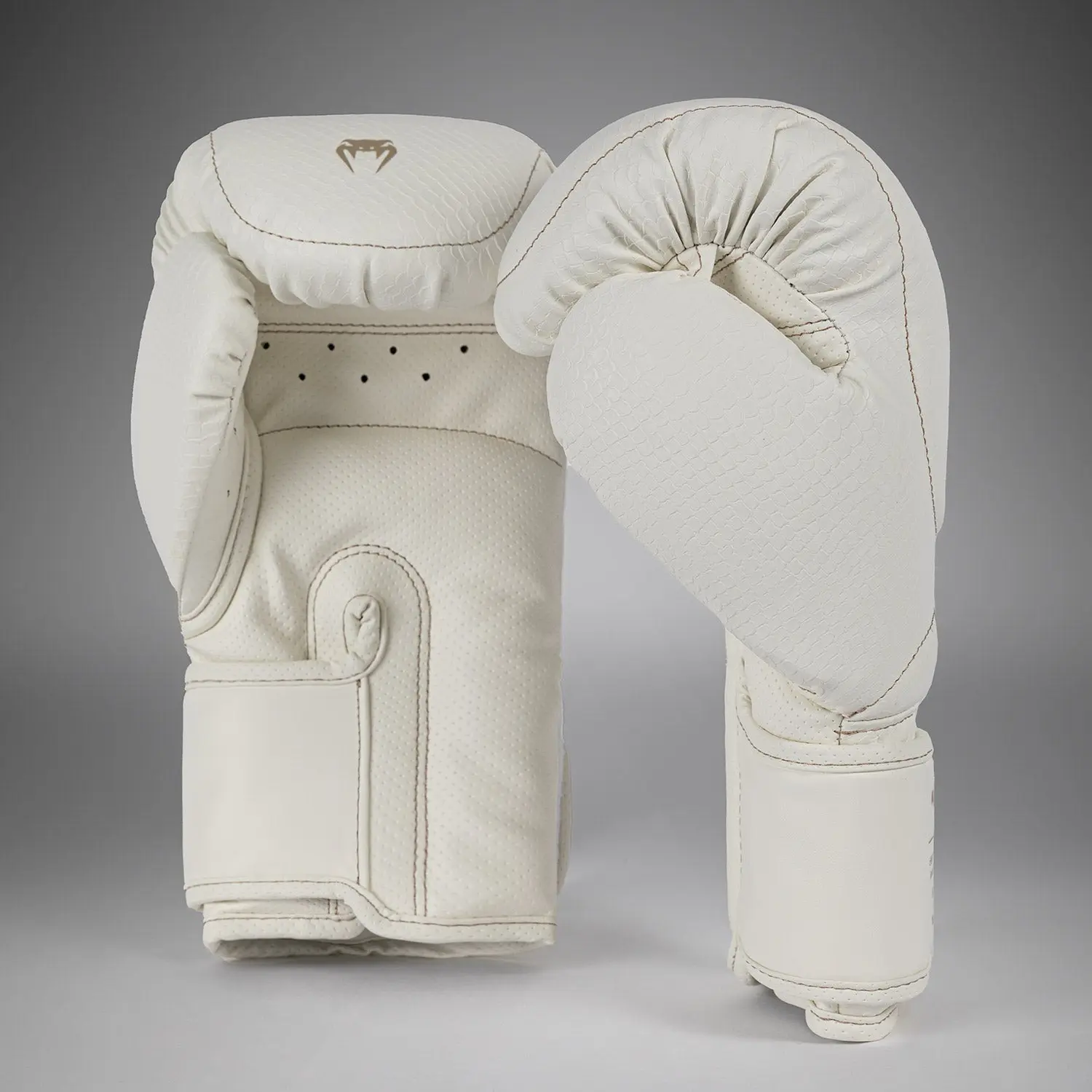 Venum Impact Evo Scales Boxing Gloves - Ivory отстрани