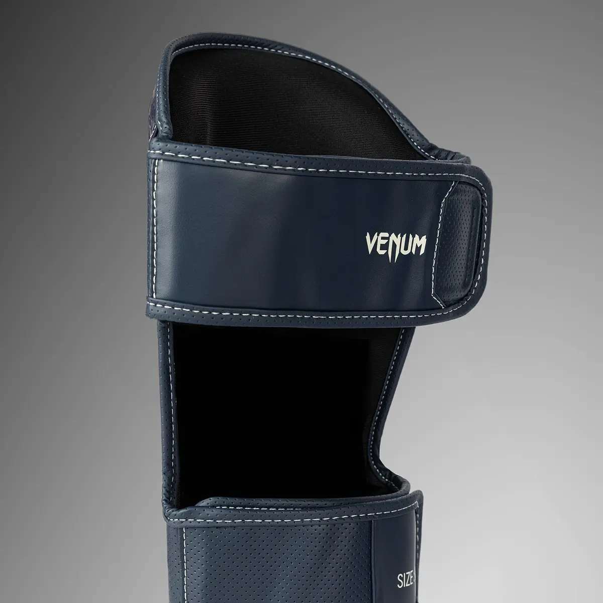 Venum Impact Evo Scales Shinguards - Midnight Blue, закопчаване