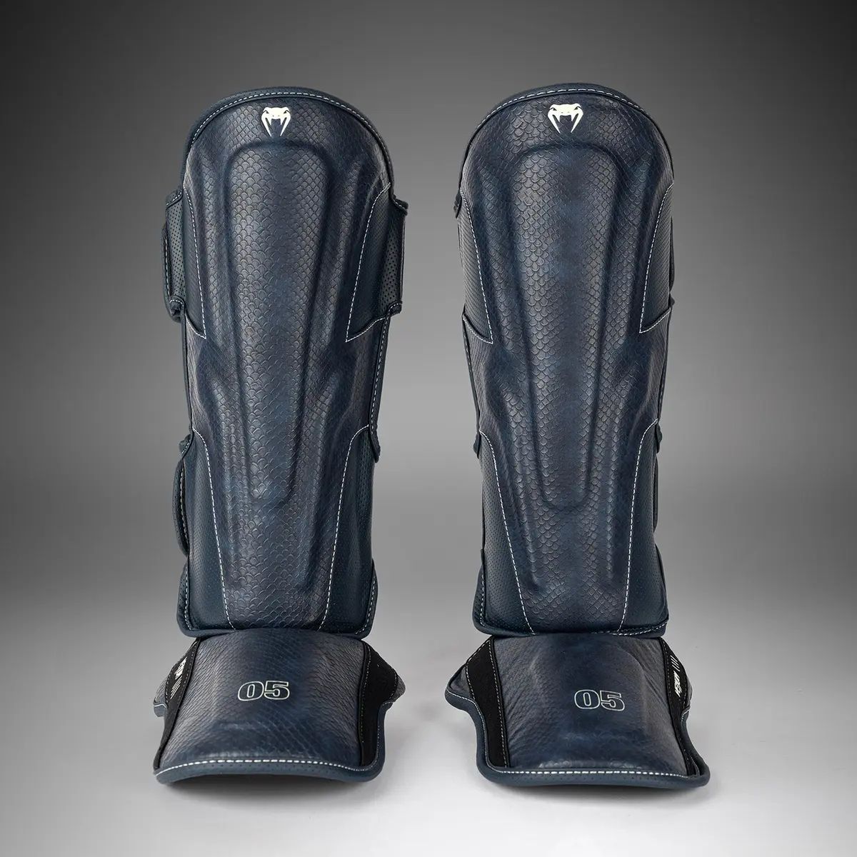 Venum Impact Evo Scales Shinguards - Midnight Blue преден изглед