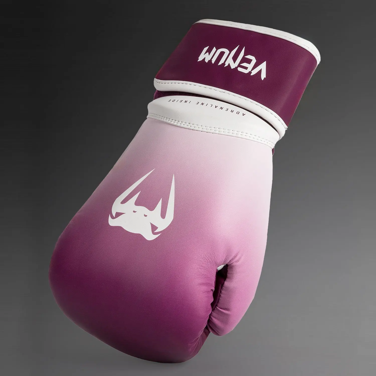 Venum Iris Boxing Gloves - Plum/white направена от близо