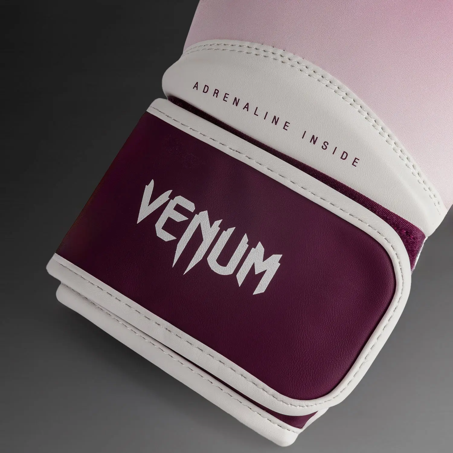 Venum Iris Boxing Gloves - Plum/white детайли