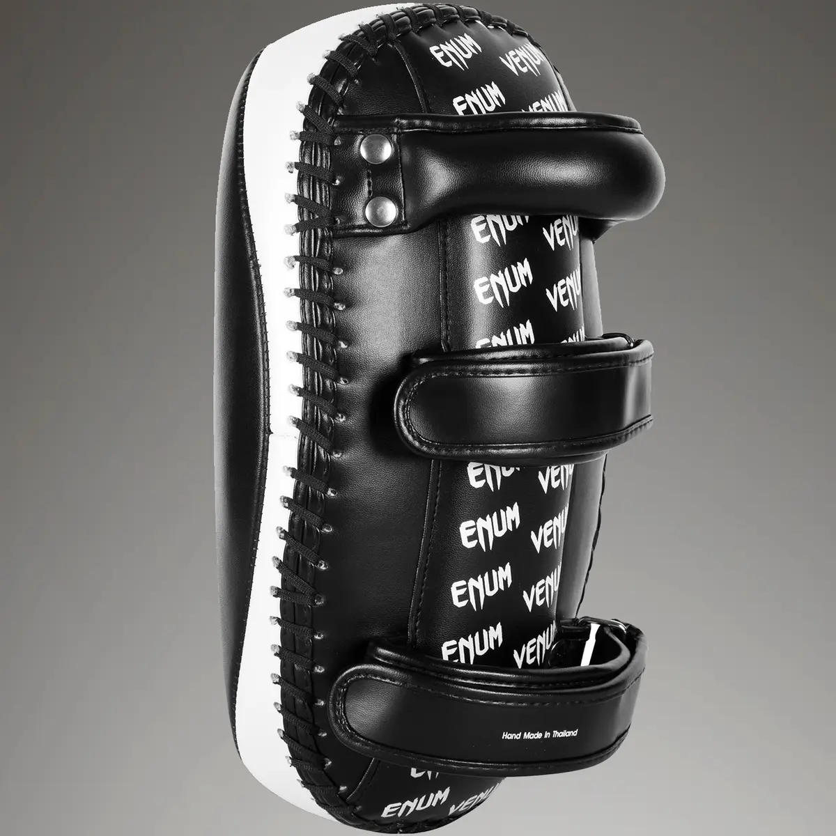 Venum Light Kick Pads - Skintex Leather - Black/Ice (Pair) задна страна с ленти