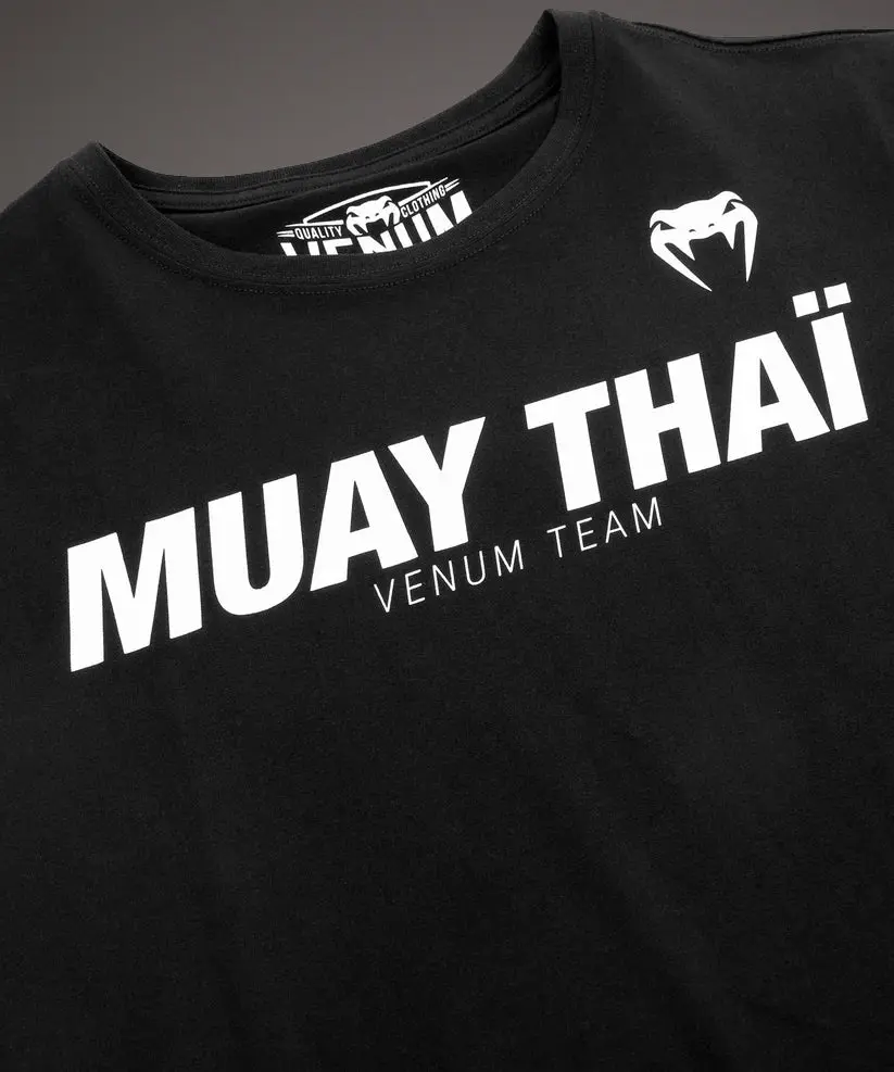 Тениска - Venum Muay Thai VT T-shirt - Black / White, детайл от предната част