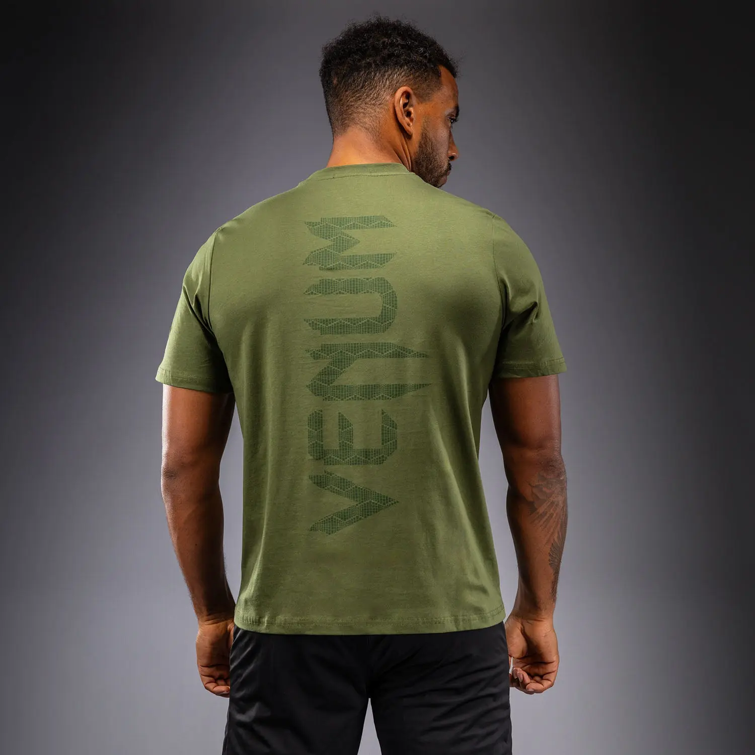 Тениска - Venum Naga T-Shirt Khaki, мъжки заден изглед