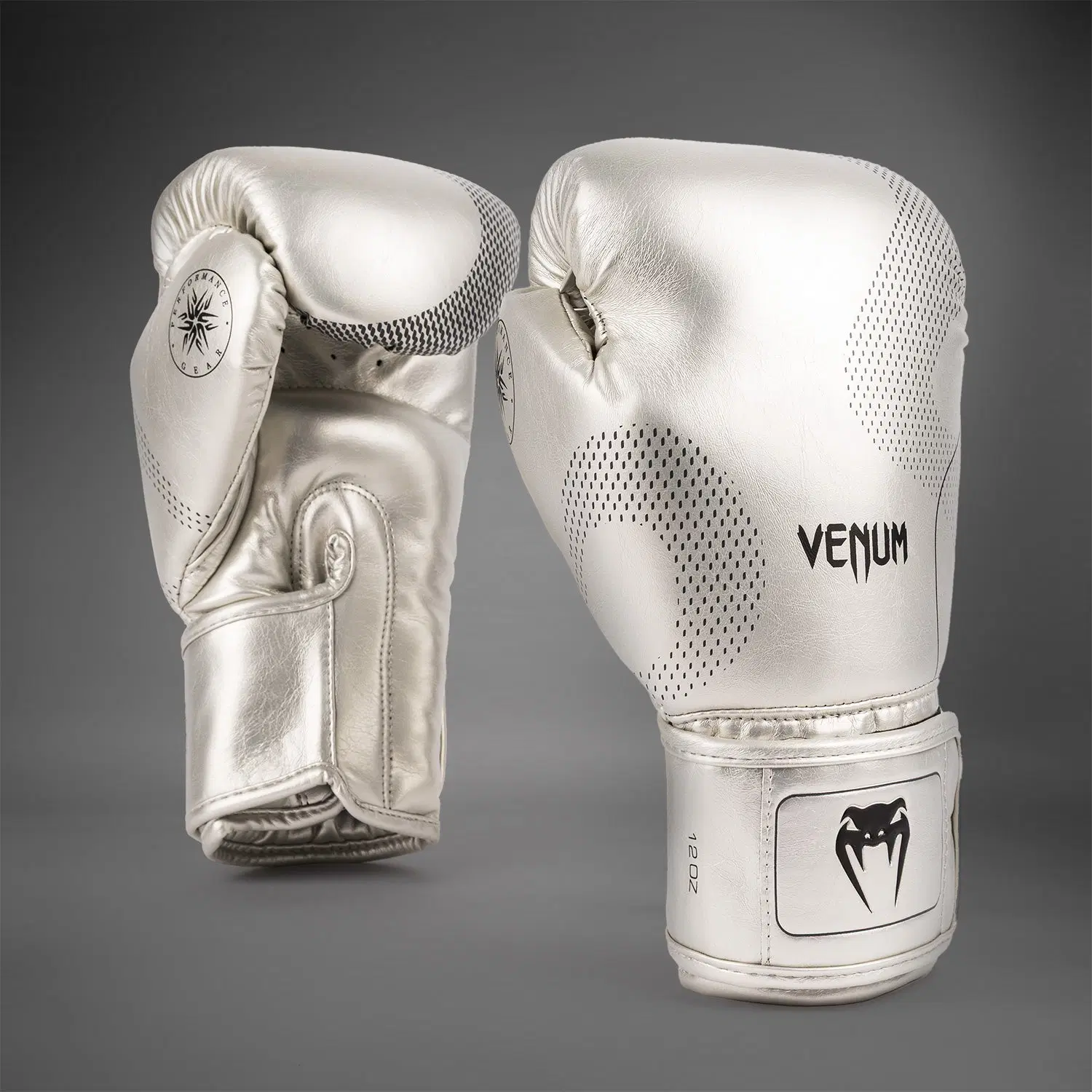 Venum Nexus Boxing Gloves - Silver/Black преден изглед