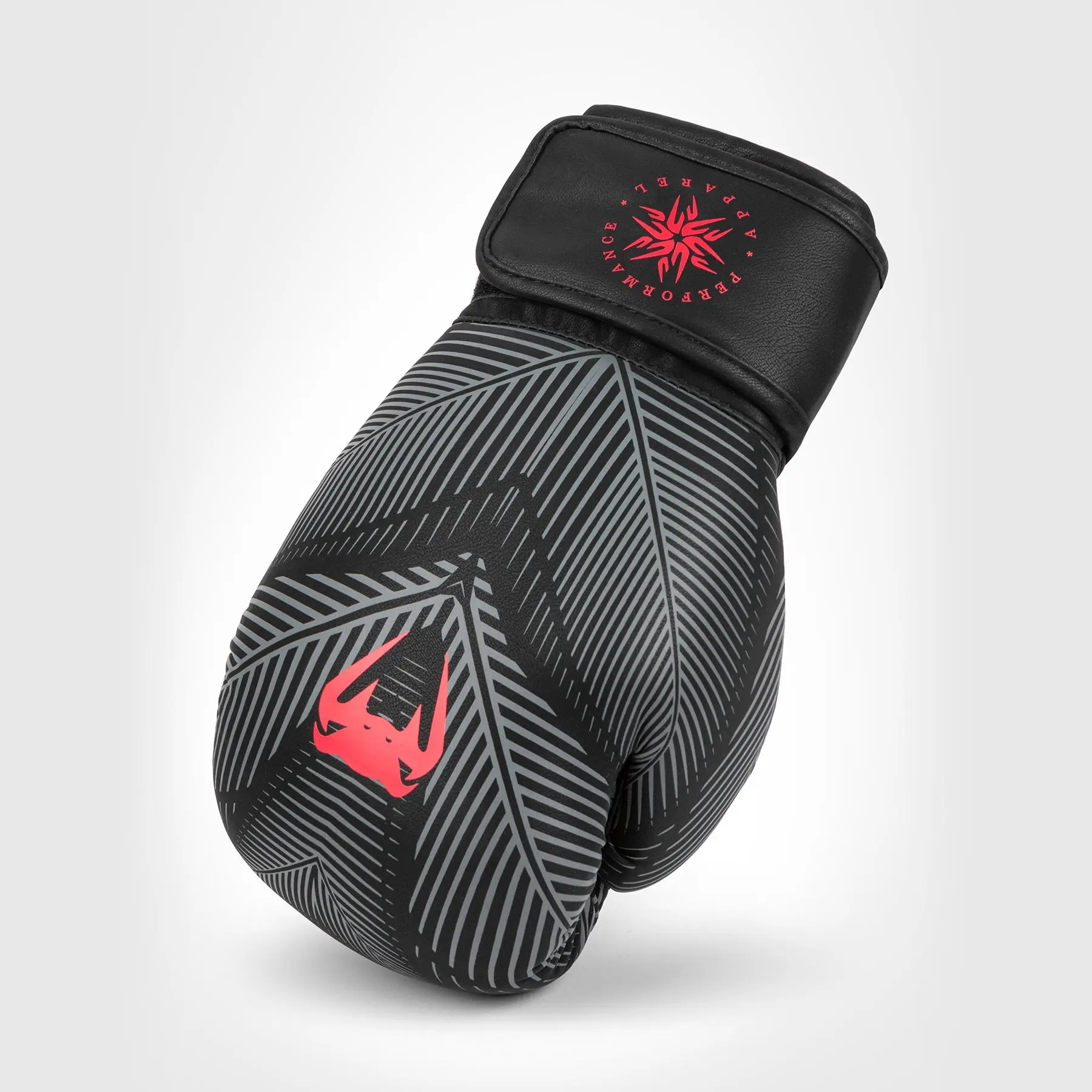 Venum Phantom Boxing Gloves - Black/Red показани в профил