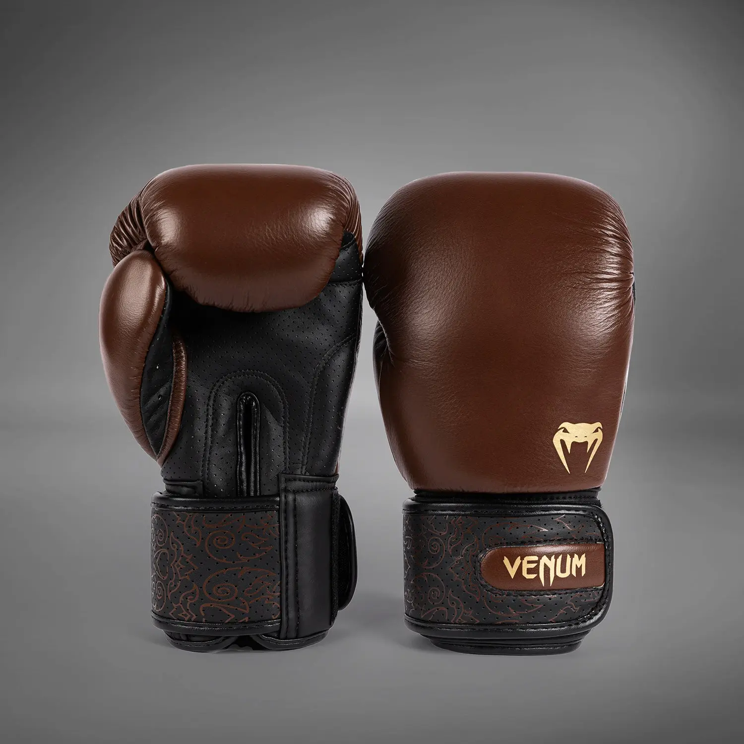 Venum Power 2.0 Boxing Gloves - Chocolate Brown, преден изглед