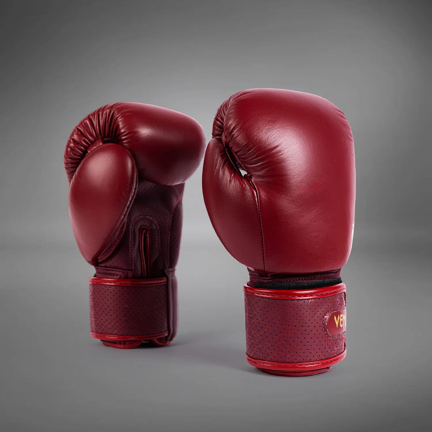 Venum Power 2.0 Boxing Gloves - Wine Liees преден изглед