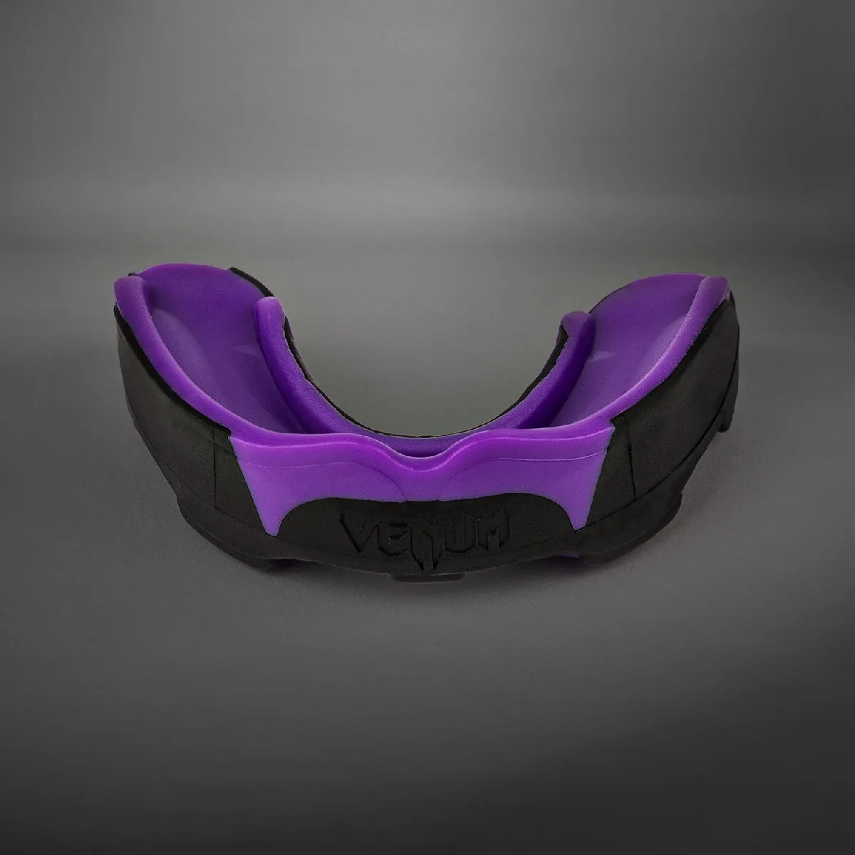Протектор за уста - Venum Predator Mouthguard - Black/Purple