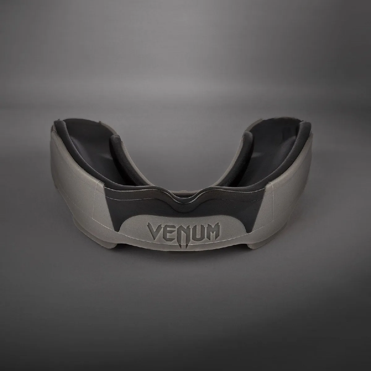 Протектор за уста - Venum Predator Mouthguard - Grey/Black
