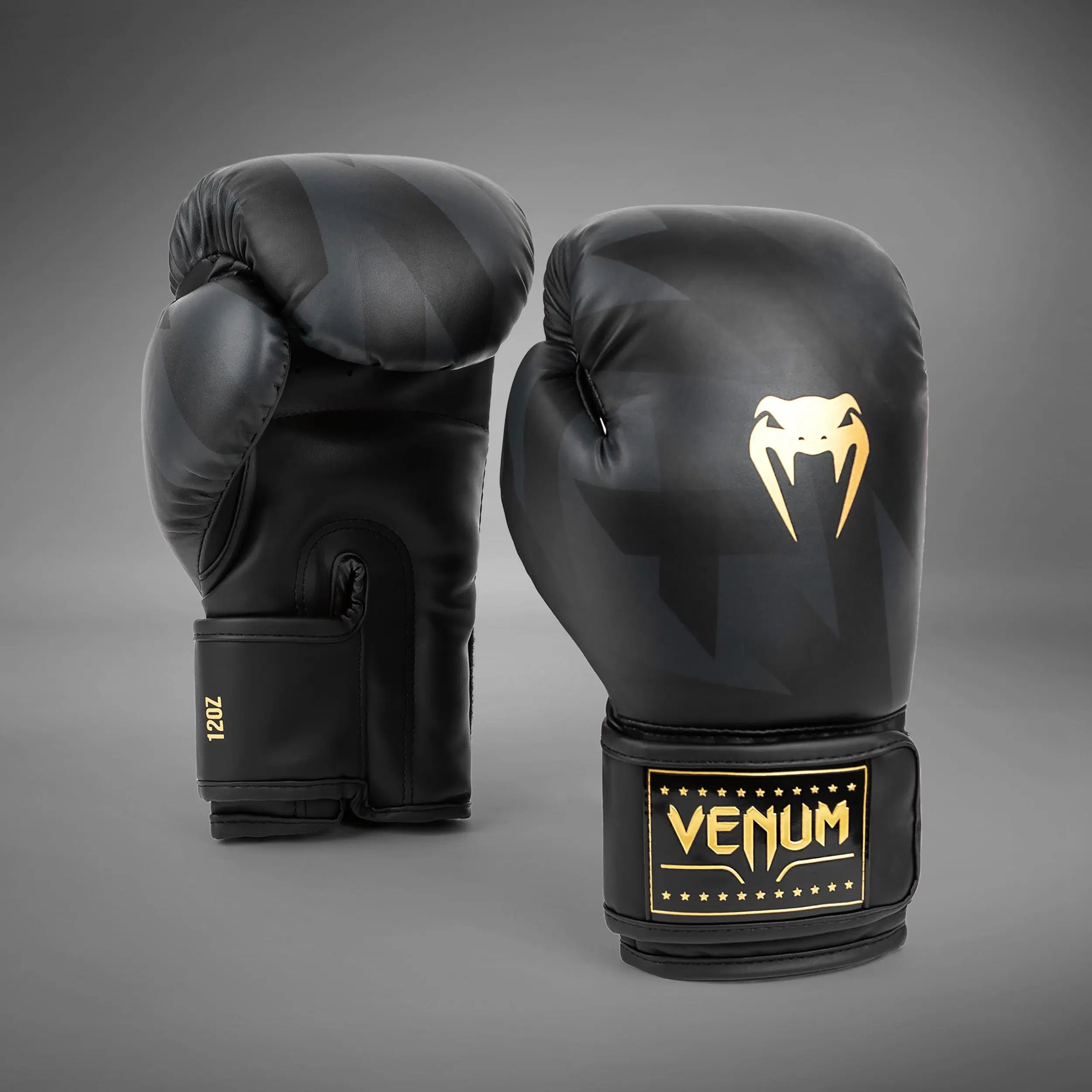 Venum Razor Boxing Gloves - Black/Gold преден изглед
