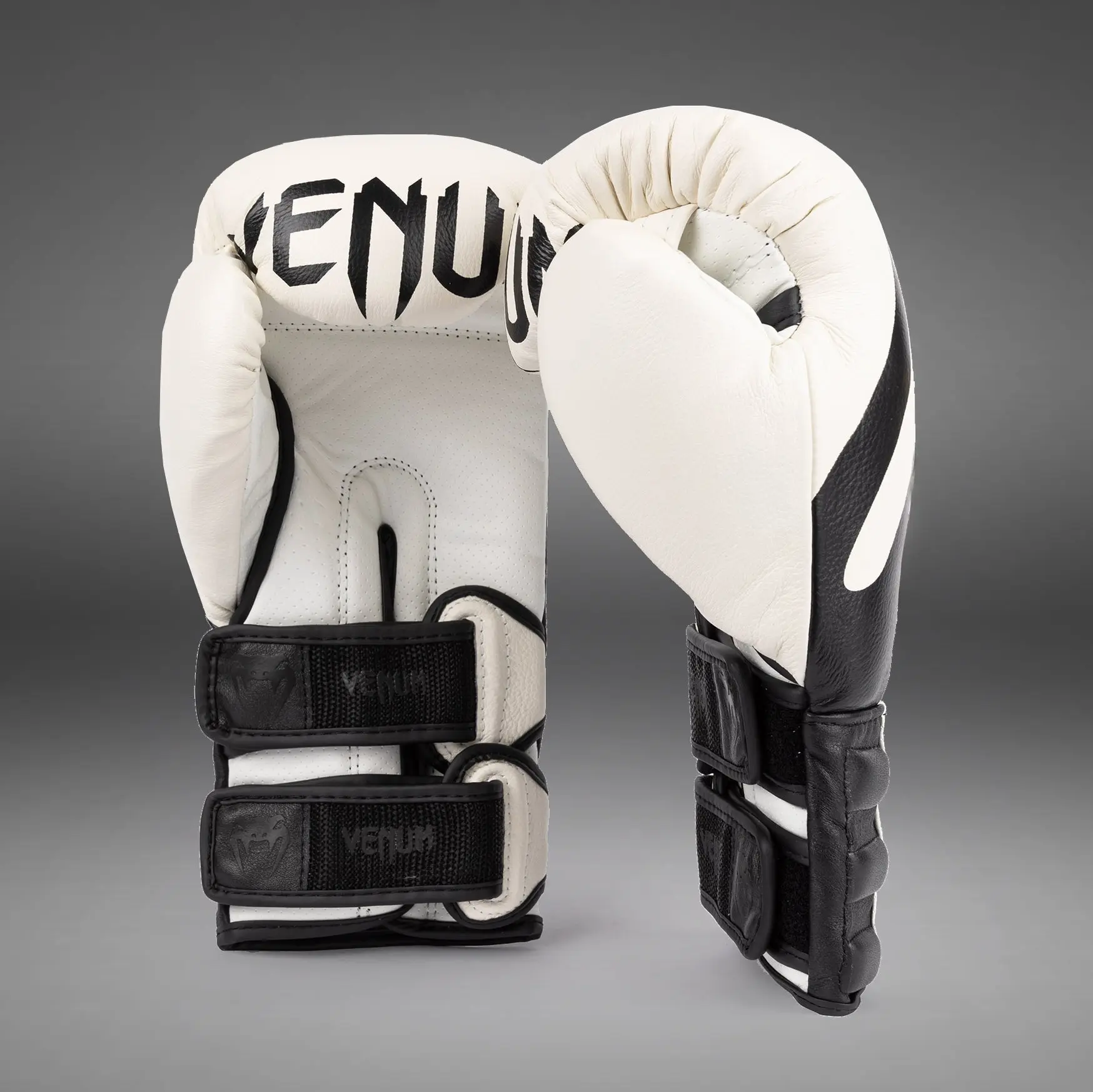 Venum Reverso Boxing Gloves - Snow White/Black отворени