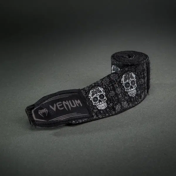 Бинтове - VENUM - Santa Muerte Handwraps - Black - 4.5m