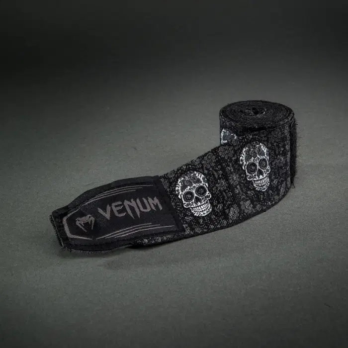 Бинтове - VENUM - Santa Muerte Handwraps - Black - 4m
