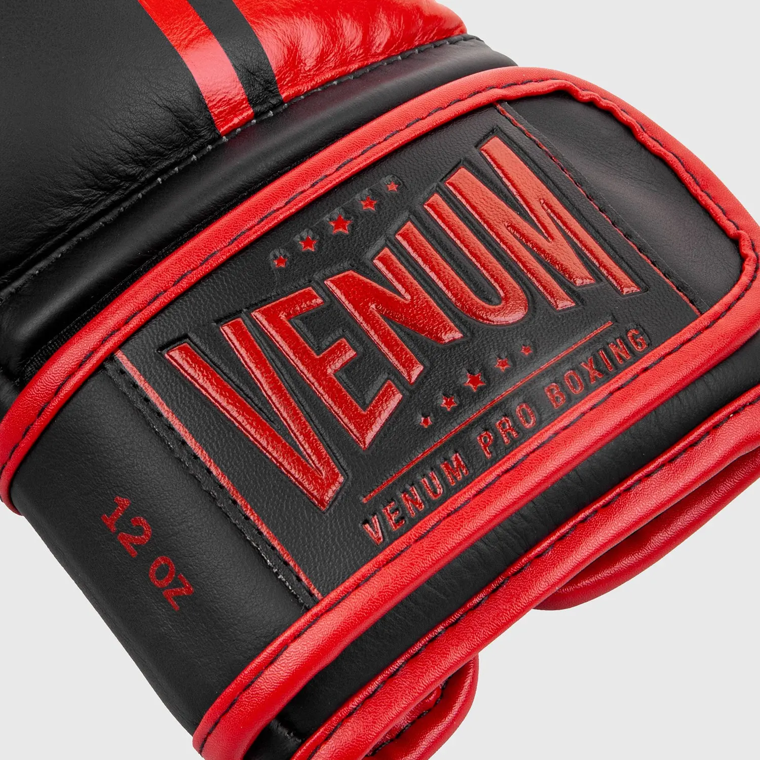 Venum Shield Pro Boxing Gloves Velcro - Black/Red, детайл на етикета
