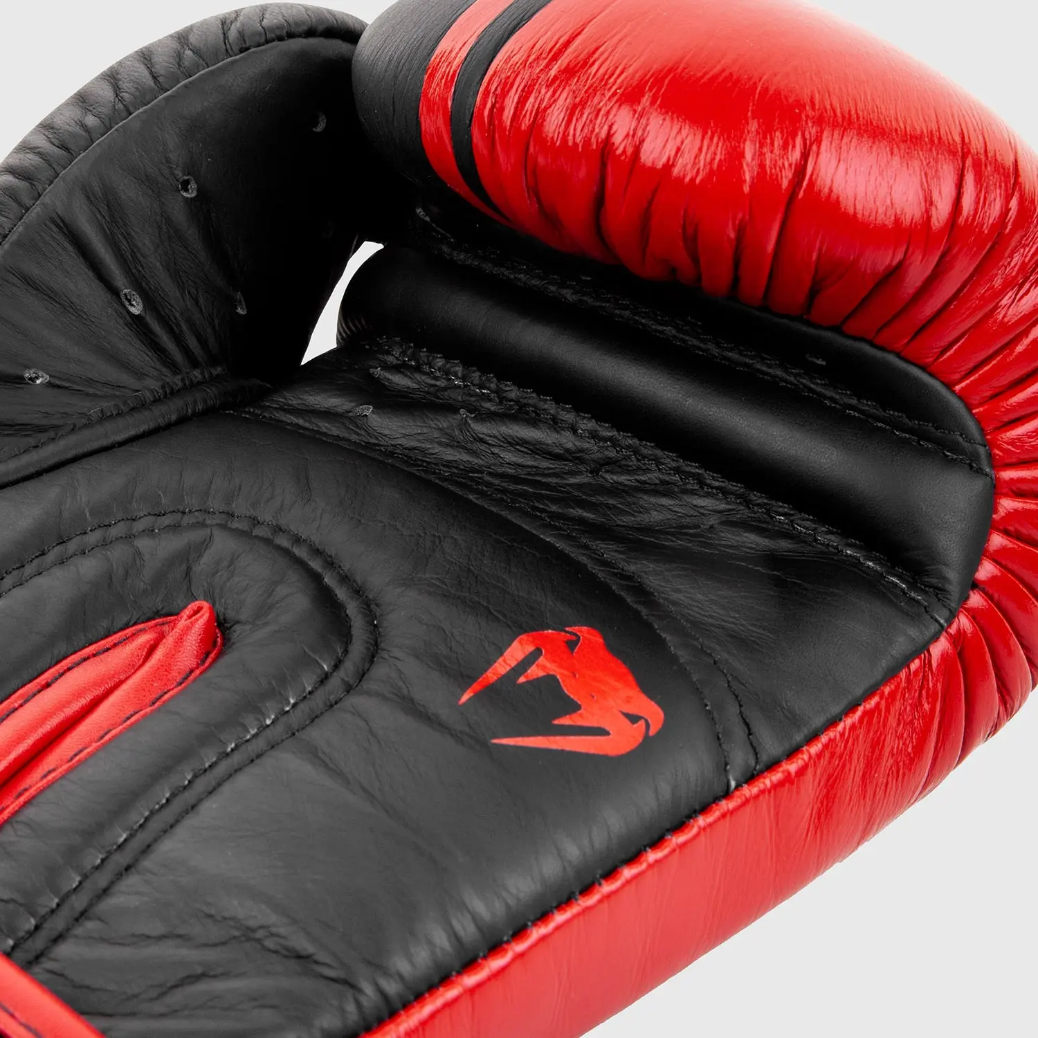 Venum Shield Pro Boxing Gloves Velcro - Black/Red, вътрешен шев и лого