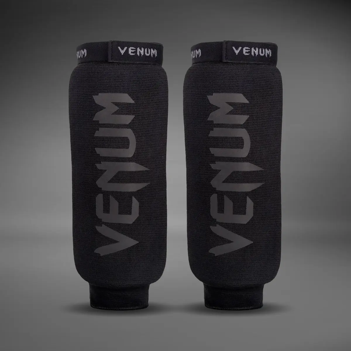 Venum Kontact Shin Guards Without Foot - Black/Black преден изглед