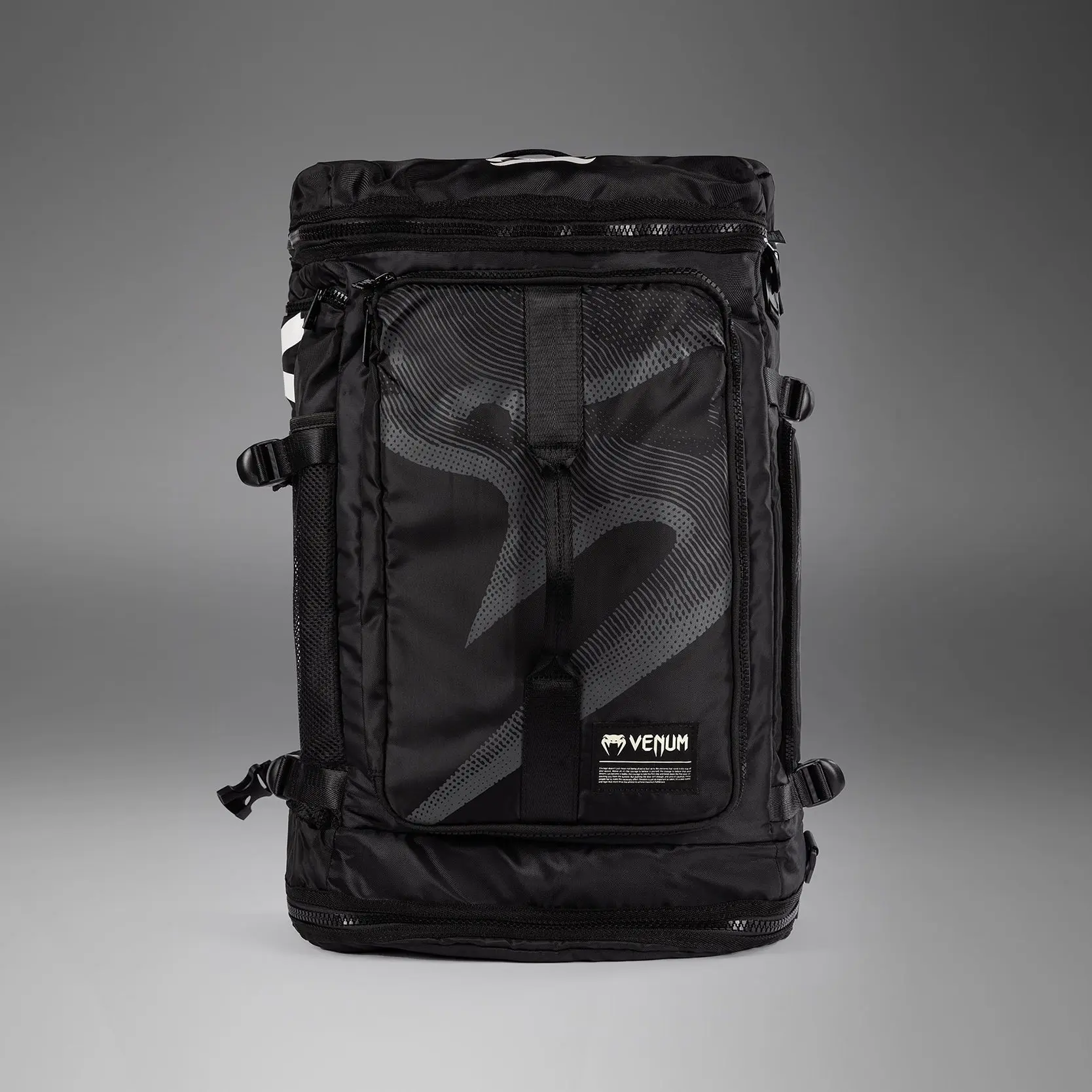 Venum Shockwave Convertible Sports Bag (48L) - Black, изглед отпред с етикет