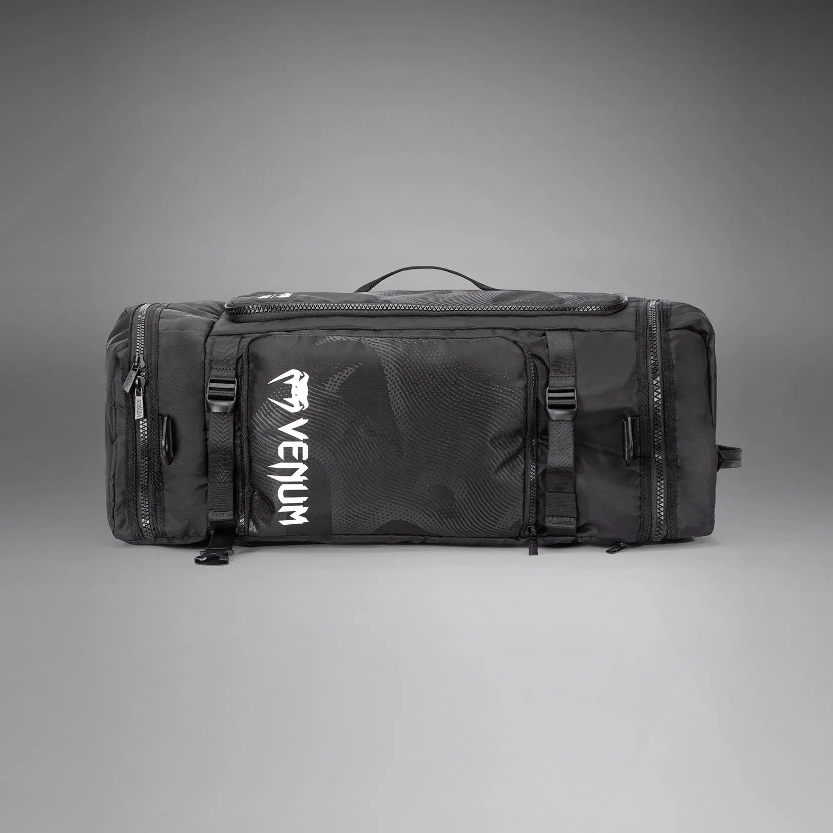 Venum Shockwave Convertible Sports Bag (48L) - Black, преден изглед