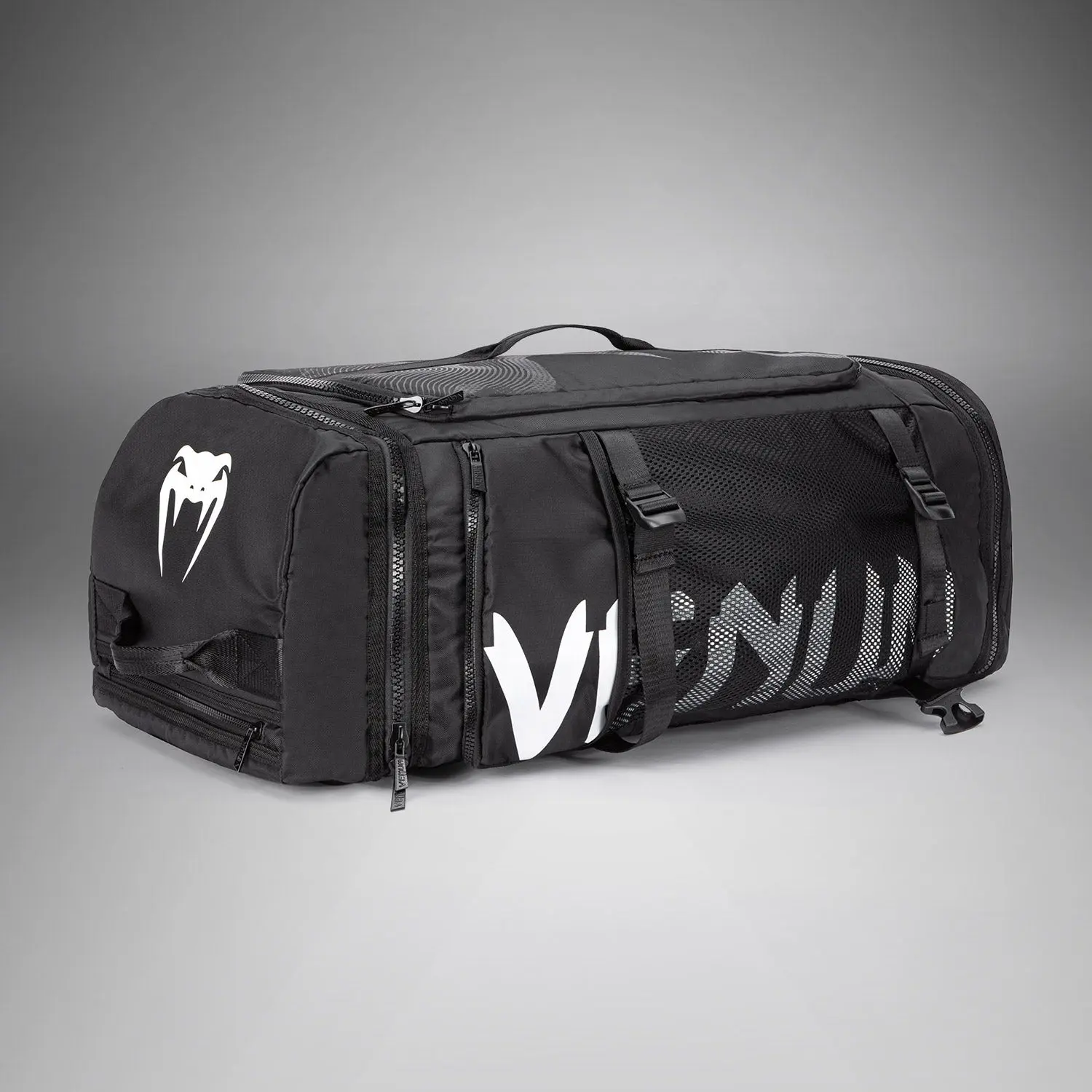 Venum Shockwave Convertible Sports Bag (60L) - Black, страничен изглед