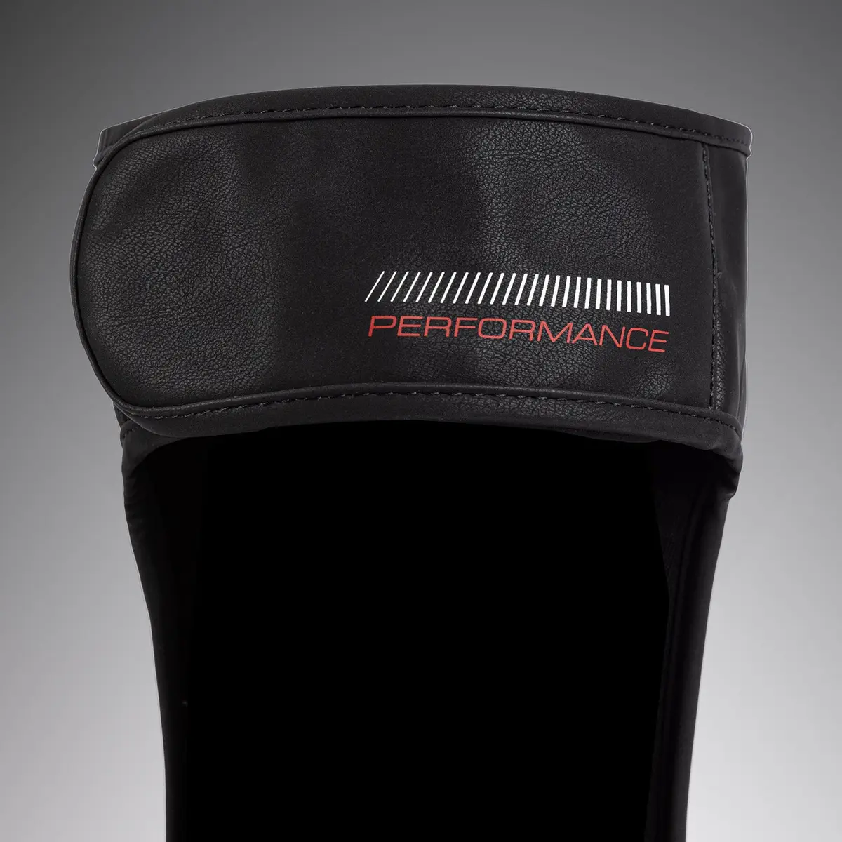Venum Tactical XT Shinguards - Black/Fire Red лого 'Performance'