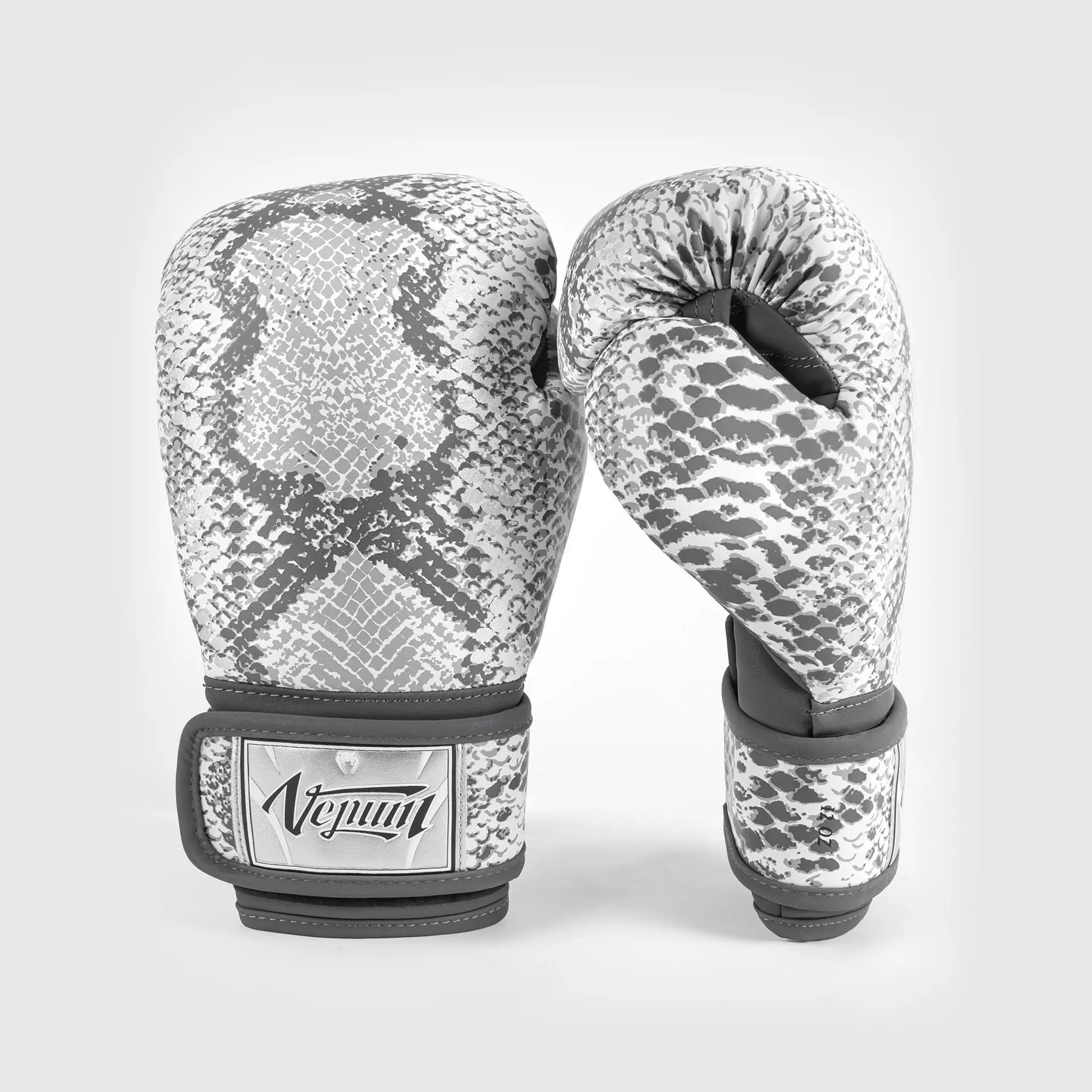 Venum White Snake Boxing Gloves for Women - White, отблизо