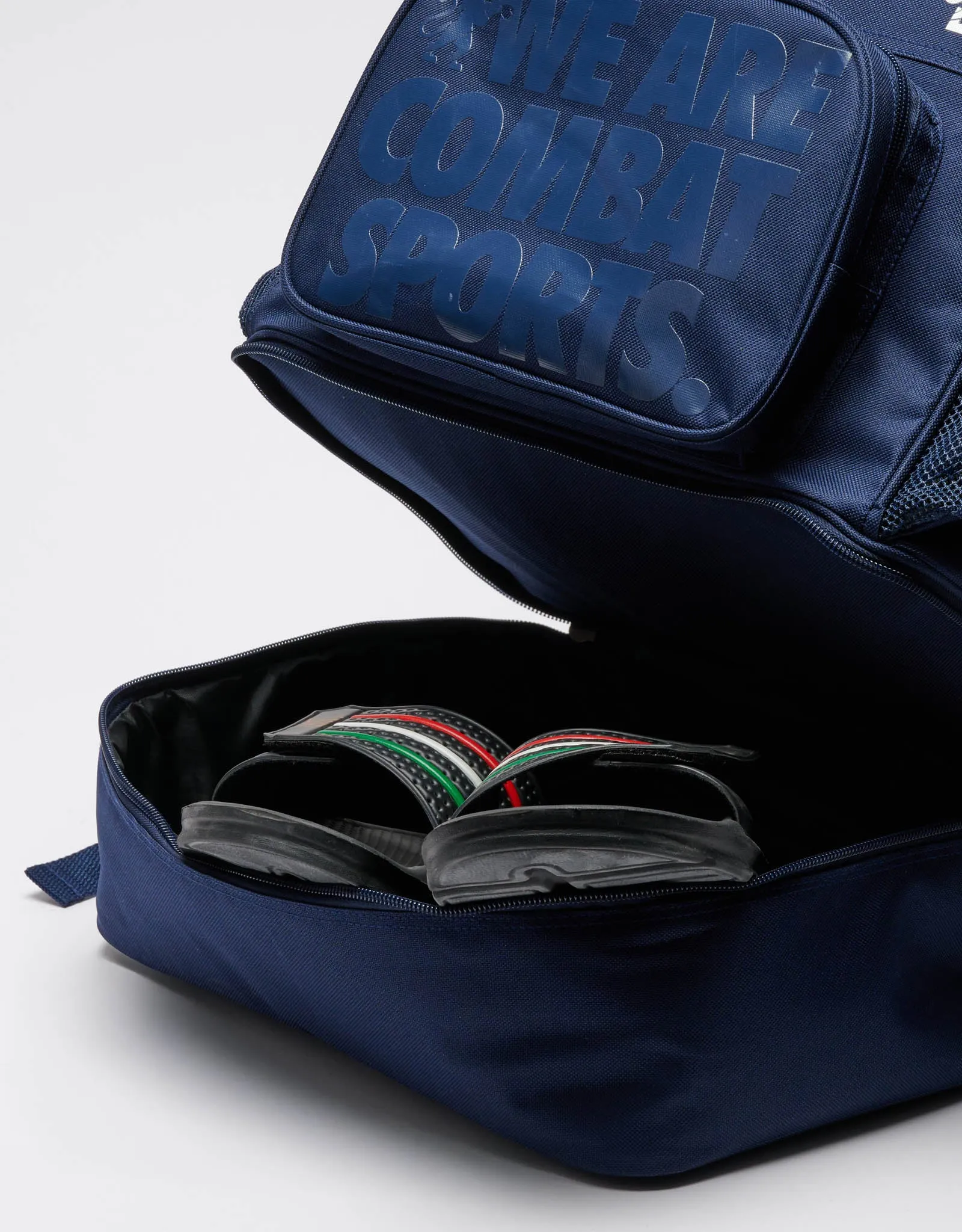 Leone 1947 Ambassador Backpack - Blue, преден джоб с чехли