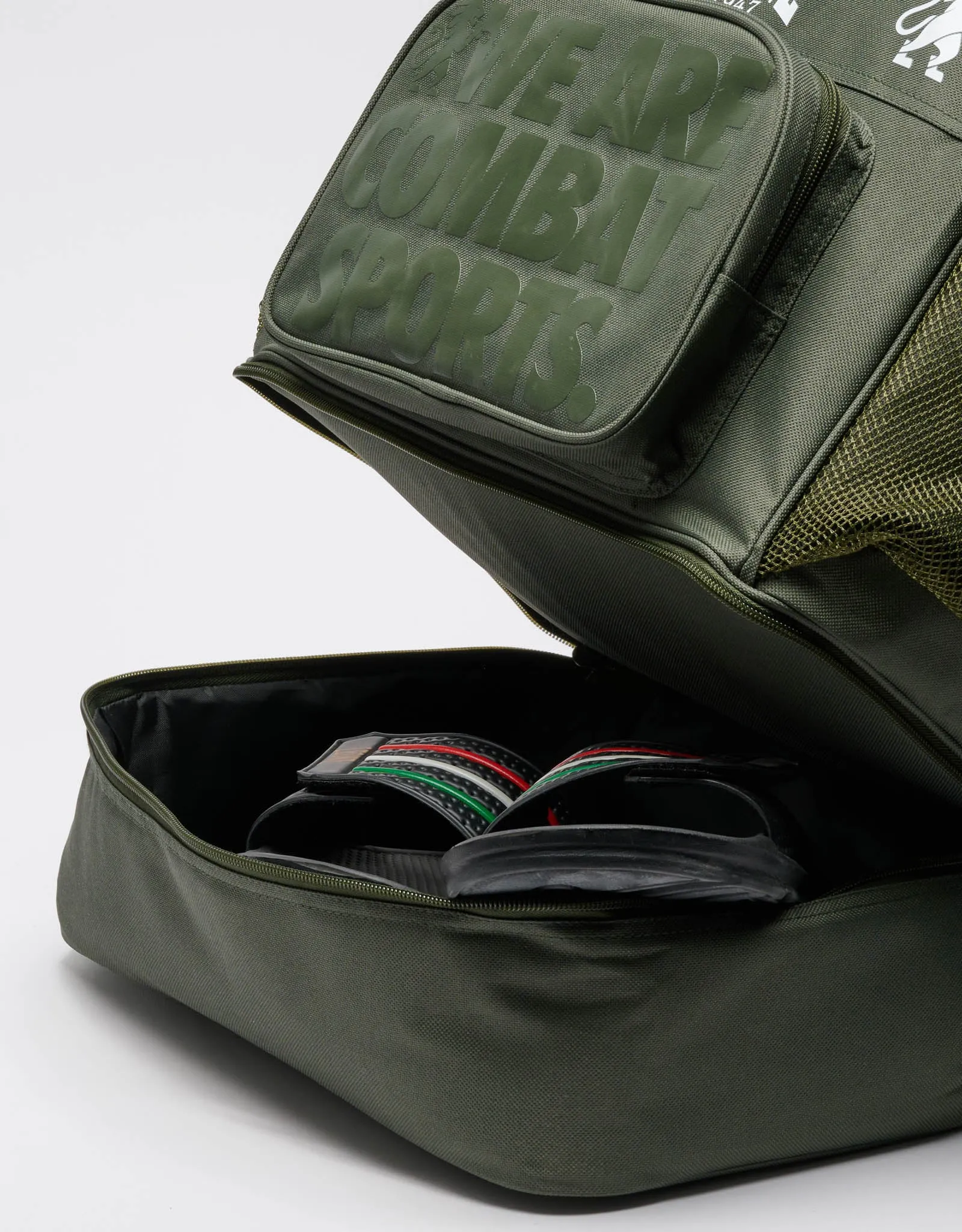Leone 1947 Ambassador Backpack - Green, долно отделение с чехли